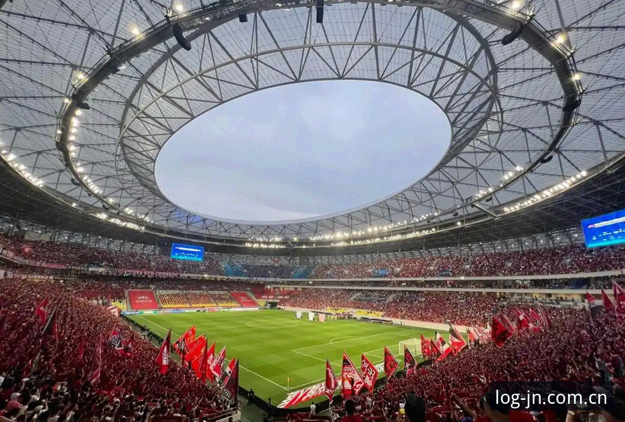 欧联杯决赛复盘：阿斯顿维拉3-0弗赖堡，埃梅里创纪录夺第五冠